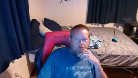 Snapshot of pecker40 chatting on 10/05/25, 01:37 pecker40 online show from 10/05/25, 01:37