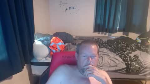 pecker40 online show from 04/26/26, 10:18