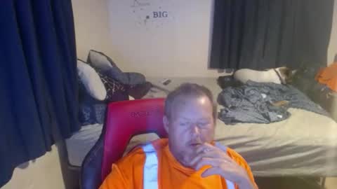 pecker40 online show from 05/05/26, 01:35