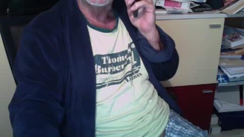 Snapshot of pegaso1000 chatting on 12/10/24, 04:38 pegaso1000 online show from 12/10/24, 04:38
