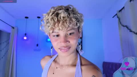 Snapshot of peggy_funn chatting on 01/08/25, 04:34 peggy-funn online show from 01/08/25, 04:34