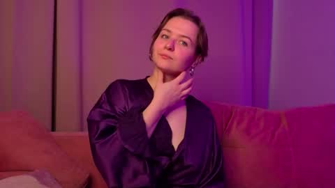 peggyfarro online show from 09/11/25, 07:41