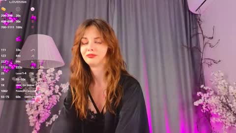 LisaDrako online show from 09/23/25, 06:22