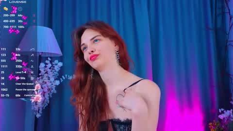 LisaDrako online show from 09/25/25, 07:28