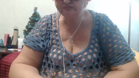 Snapshot of peggysoft chatting on 01/11/25, 11:56 PeggySoft online show from 01/11/25, 11:56