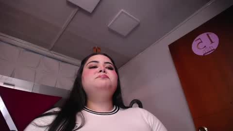Snapshot of penelope_witts chatting on 04/01/26, 02:23 Penelope online show from 04/01/26, 02:23