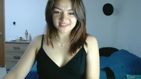 penelopemist online show from 03/10/25, 11:49