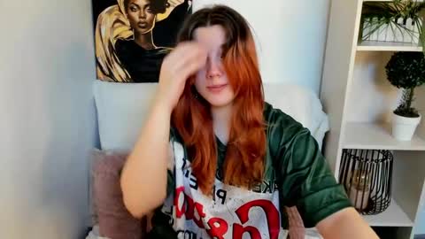 penelopeonegrey online show from 03/06/25, 10:09