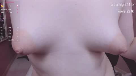 Hi  Im Peneloppa online show from 01/08/25, 04:02