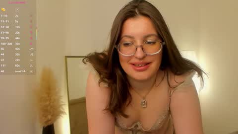 Snapshot of peneloppa_star chatting on 10/08/25, 10:40 Hi Im Peneloppa online show from 10/08/25, 10:40