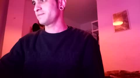 Snapshot of penesvoladores92 chatting on 12/09/24, 12:01 penesvoladores92 online show from 12/09/24, 12:01