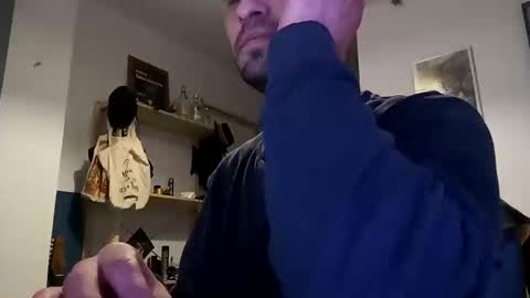 Snapshot of penesvoladores92 chatting on 12/23/24, 10:44 penesvoladores92 online show from 12/23/24, 10:44