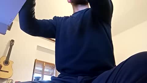 Snapshot of penesvoladores92 chatting on 11/14/25, 01:54 penesvoladores92 online show from 11/14/25, 01:54