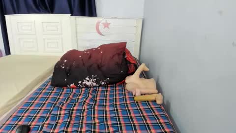 pengcaramell online show from 09/20/25, 11:28
