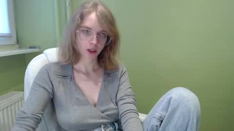 Snapshot of penny_lust chatting on 02/13/26, 07:48 Penny online show from 02/13/26, 07:48