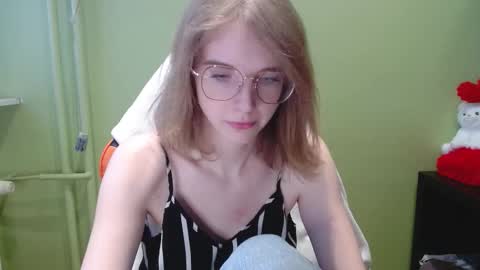 Snapshot of penny_lust chatting on 02/24/26, 07:17 Penny online show from 02/24/26, 07:17