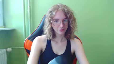 Snapshot of penny_lust chatting on 03/10/26, 07:24 Penny online show from 03/10/26, 07:24