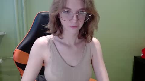 Snapshot of penny_lust chatting on 03/16/26, 07:01 Penny online show from 03/16/26, 07:01