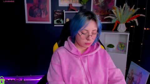 penny online show from 11/19/25, 02:00