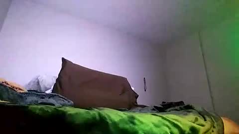 Snapshot of pennyfrance69 chatting on 10/31/25, 12:22 Penny France online show from 10/31/25, 12:22