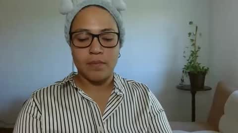 Snapshot of pepitt45 chatting on 02/23/26, 04:04 Megan online show from 02/23/26, 04:04
