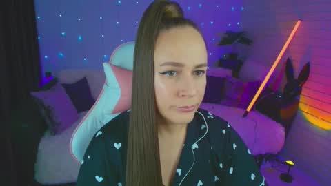 Snapshot of pepper_cat chatting on 09/18/25, 08:11 Dia online show from 09/18/25, 08:11