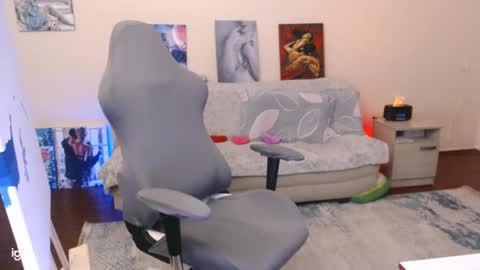 Olga and Kirill online show from 12/13/24, 03:32