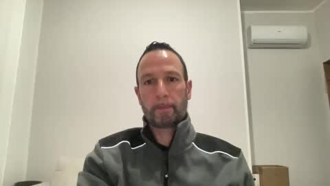 peppinslosqualo online show from 02/19/25, 05:27