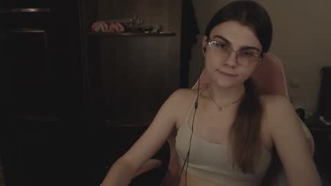 Farida online show from 02/15/25, 12:48