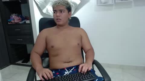 percibal_junior1 online show from 01/28/25, 02:21