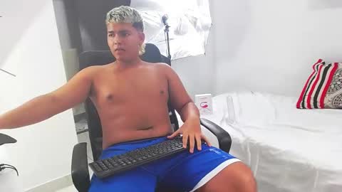 percibal_junior1 online show from 02/01/25, 05:49