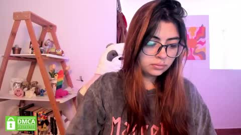 Sarah Ana Banana online show from 05/03/26, 12:11