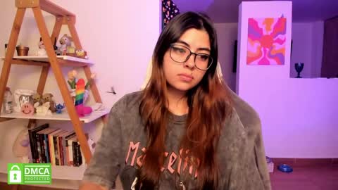 Sarah Ana Banana online show from 05/15/26, 03:13