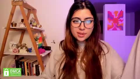 Sarah Ana Banana online show from 06/12/26, 12:31