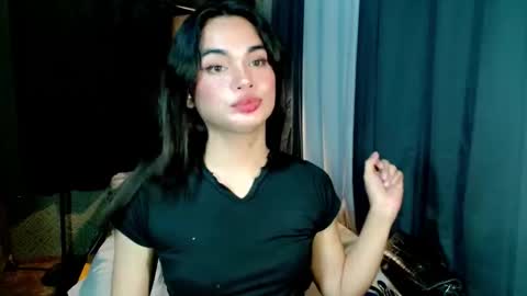 Snapshot of perfect_cum69 chatting on 05/27/26, 01:57 ronna babe online show from 05/27/26, 01:57