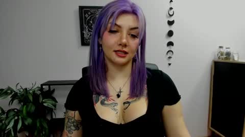 Gabbie online show from 12/05/24, 06:33