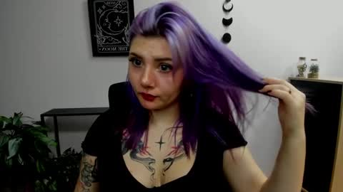 Gabbie online show from 01/02/25, 06:23