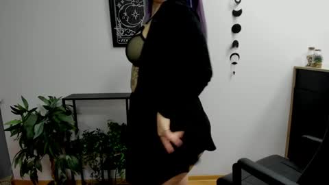 Gabbie online show from 02/02/25, 09:02