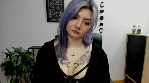 Gabbie online show from 02/03/25, 06:17