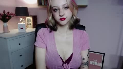 Madeline online show from 12/14/24, 07:51