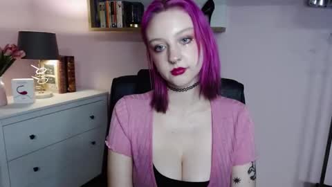Madeline online show from 01/09/25, 06:57