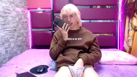 perfectlump online show from 10/13/25, 03:23