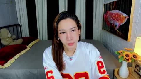 Snapshot of perfectstranger_ chatting on 10/26/25, 04:40 Chloe online show from 10/26/25, 04:40