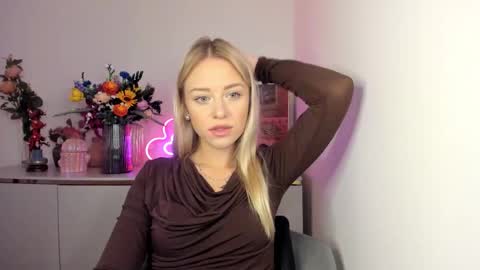 Cindy online show from 10/01/25, 05:24