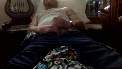 Snapshot of pergatoryhollarboys chatting on 10/26/25, 02:01 GOON MASTER online show from 10/26/25, 02:01