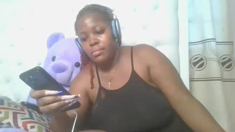 Snapshot of periwinkle20 chatting on 03/28/26, 03:33 Taurus online show from 03/28/26, 03:33