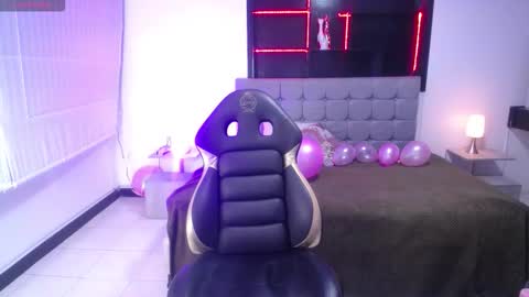 Snapshot of perla_lovely chatting on 02/15/26, 12:25 perla_lovely online show from 02/15/26, 12:25