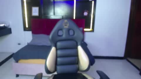 Snapshot of perla_lovely chatting on 03/17/26, 12:30 perla_lovely online show from 03/17/26, 12:30