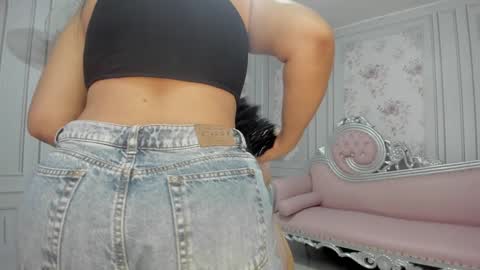 PERLA online show from 01/16/25, 09:19