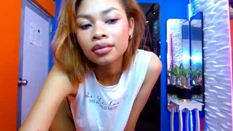Perla online show from 03/08/25, 06:26